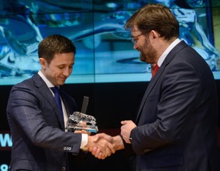 Kurs PDA Idea Banku wzrósł o 4,17% na debiucie na rynku głównym GPW