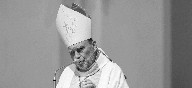 Bp Zbigniew Tadeusz Kusy nie żyje. Duchowny miał 72 lata