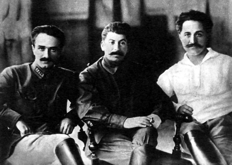 Anastas Mikojan, Józef Stalin i Grigorij Ordżonikidze w 1924 r.