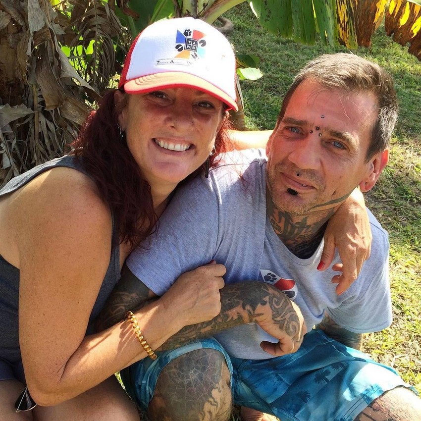 Anđela Glover sa suprugom Džejmsom