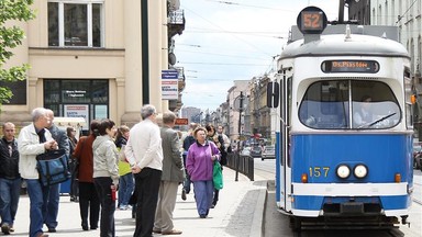 Zmiany w komunikacji miejskiej na długi weekend