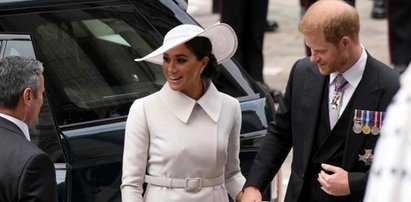 Meghan i Harry na nabożeństwie w intencji królowej. Od reszty rodziny trzymali się z daleka