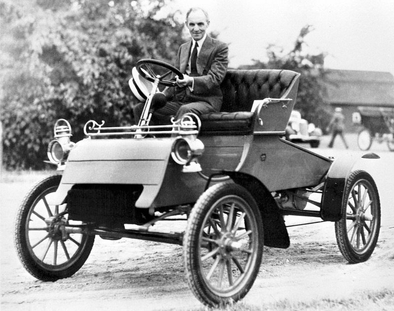 Najstarszy Ford sprzedany za 630 tys. dolarów.