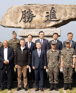 Uzbrojenie dla Polski. Rząd nie mówi, na jakich warunkach na nie pożyczamy