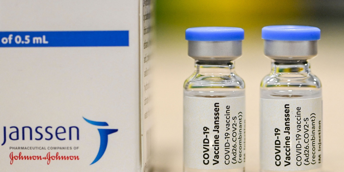 Koronawirus. Johnson & Johnson przestał produkować szczepionkę na COVID-19.