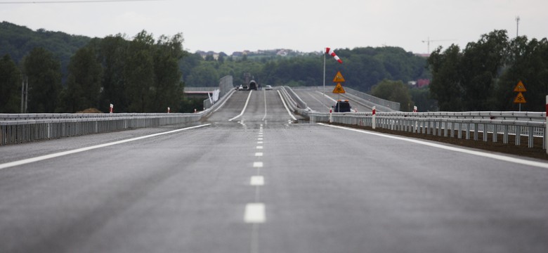 Jak buduje się drogi w Polsce? Kontrola włożyła kij w mrowisko i oto czarna lista GDDKiA