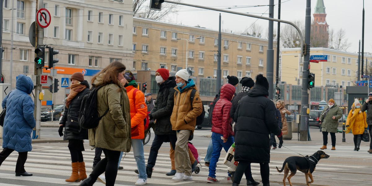 Ilu ludzi żyje w Polsce? Wstępny wynik spisu powszechnego nie mówi wszystkiego.