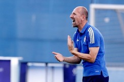 Trener Dinama: Na Legię z gorącym sercem, ale i z zimną krwią