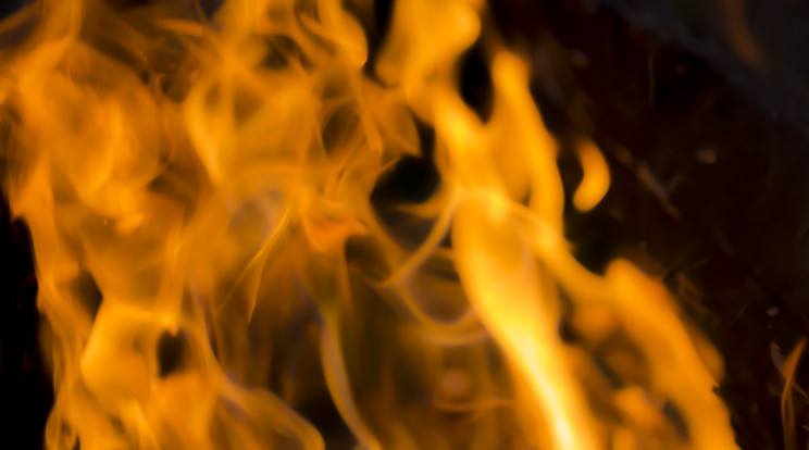 A lángok martalékává vált egy ráckevei otthon /Fotó: Northfoto