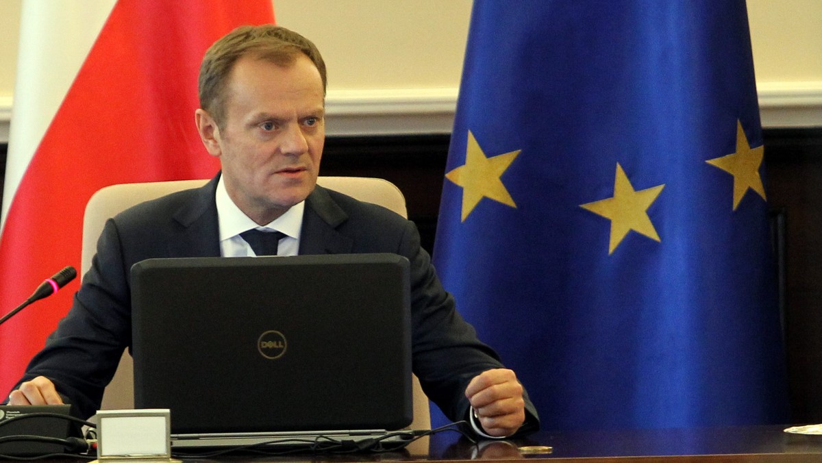 Premier Donald Tusk poinformował w czwartek, że Polska nie podpisze unijnej umowy w sprawie paktu fiskalnego, jeśli główną zasadą działania paktu miałyby być spotkania krajów strefy euro.