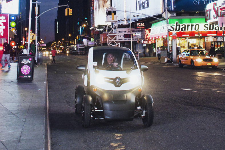 Renault Twizy kosztuje 33 900 zł