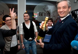 Godson gratuluje Biedroniowi: Należy szanować człowieka, bez względu na światopogląd