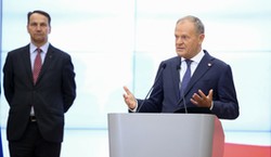 Sikorski lepszym premierem od Tuska. Zaskakujące wyniki sondażu