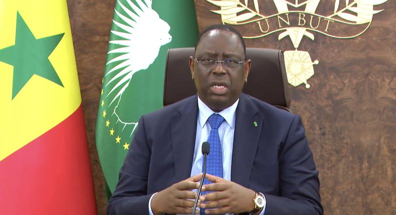 Macky Sall lors des concertations sur la vei chère