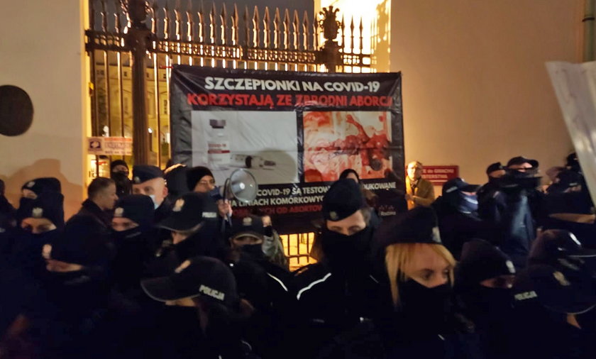 Incydent w Warszawie podczas marszu ku pamięci Izy S.