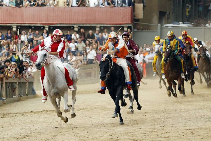 Tradycyjna gonitwa Palio Race we Włoszech