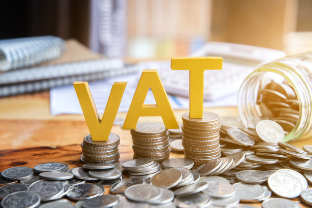 Należy pamiętać, że MF ma pewne pole manewru. Stawka VAT na rok 2023 została ustalona poprzez ustawę, rok 2024 do końca też raczej nie będzie aż tak problematyczny.
