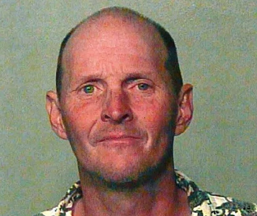 Šejn Voren Spigl tvrdi da godišnje zaradi 60.000 dolara