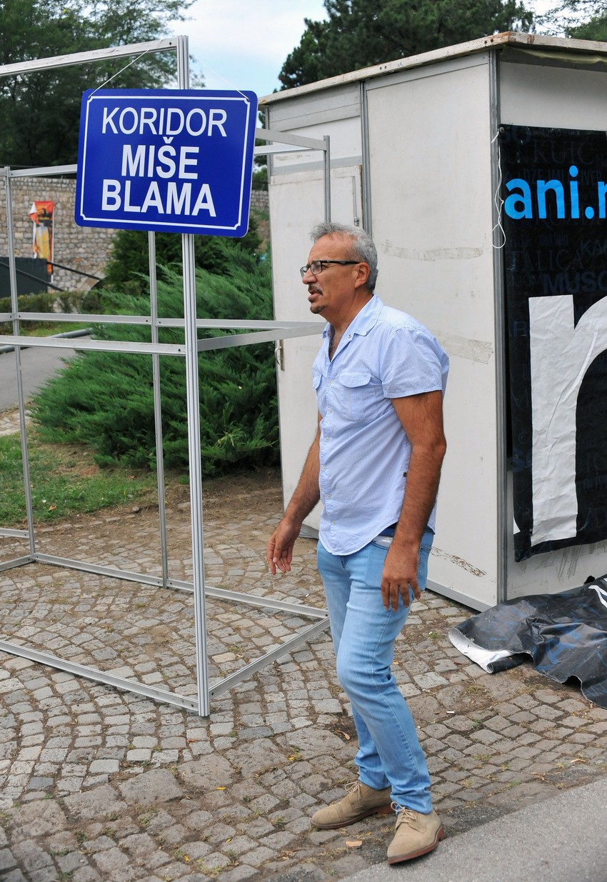 Zbog toga sto Miša Blam nije dobio ulicu u Beogradu, Ivan Blagojevic je otvorio prilaz Nišvil sceni niegovim imenom