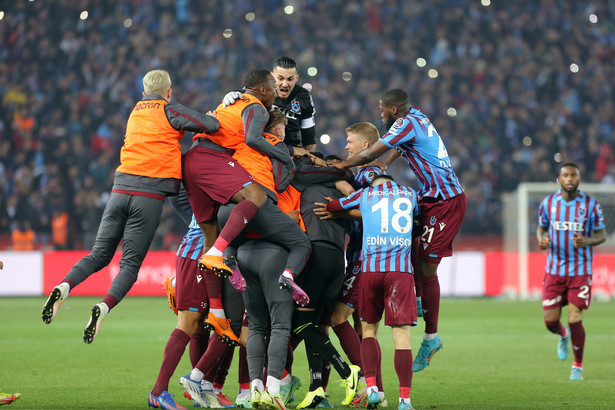 Trabzonspor mistrzem kraju po 38-letniej przerwie