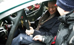 Arrinera wstrzymała zapisy na akcje i odda pieniądze. Uśmiech Morawieckiego nie pomógł?