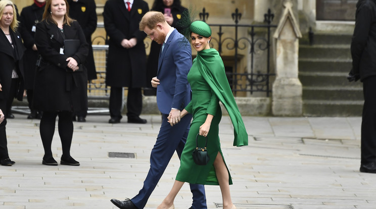 Harry és Meghan búcsúzik a királyi Instagram-oldaltól / Fotó: Northfoto