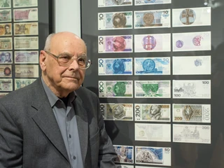 Andrzej Heidrich podczas wernisażu swojej wystawy „Andrzej Heidrich. Malarz polskich banknotów” w Muzeum Miejskim Wrocławia (2016 r.)