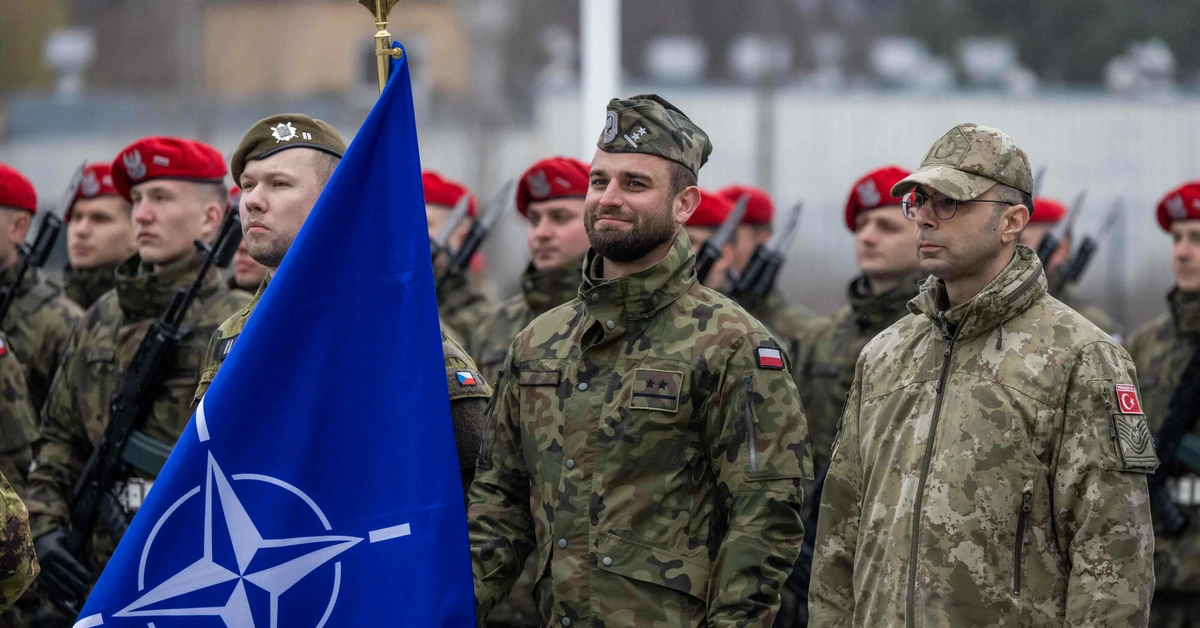 Szef wywiadu zaskoczył. "Rosja szanuje NATO i unika otwartego konfliktu"
