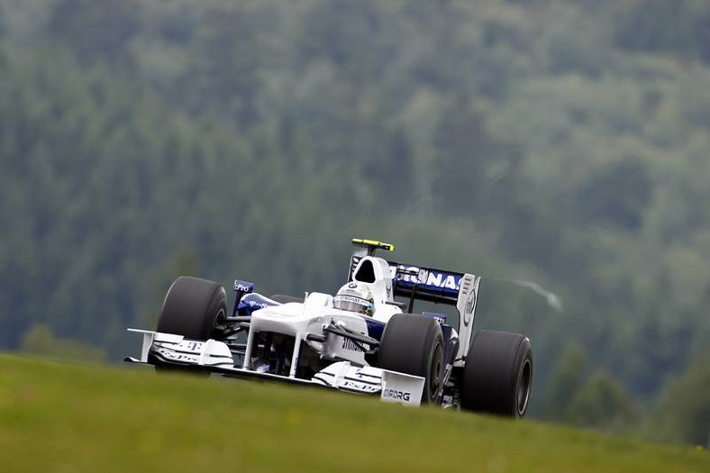 Grand Prix Niemiec 2009: rozpędzony Red Bull Racing dogania Brawn GP (fotogaleria)