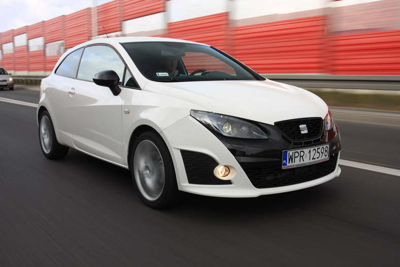 Seat Ibiza Bocanegra: Cupra  z czarnym "dziobem"