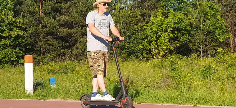 Mi Electric Scooter Pro - Robert testuje