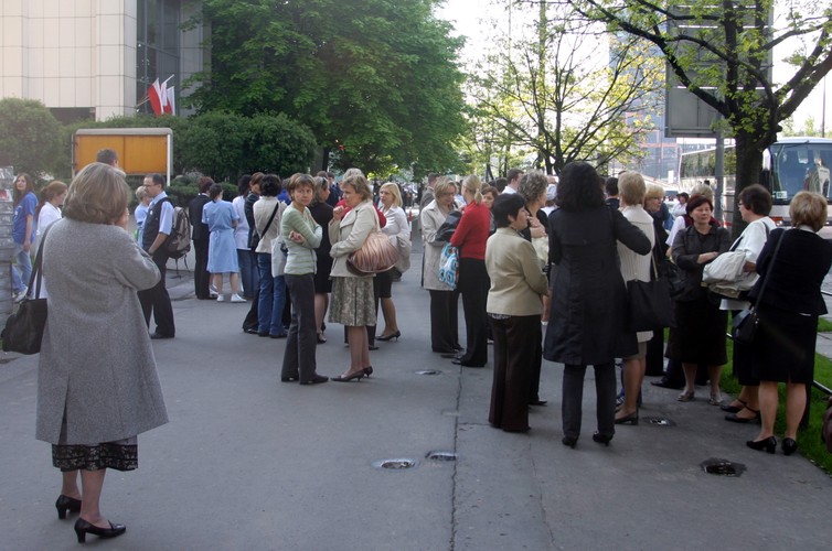 W warszawskim Holiday Inn mężczyzna groził bombą
