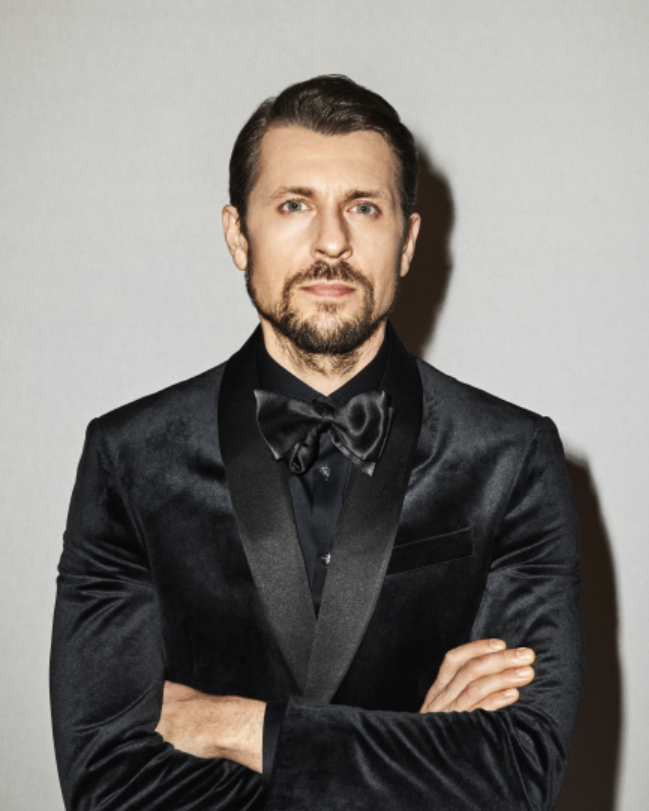 Let's Dance: Juraj Loj
