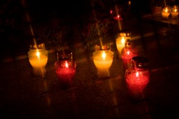 Prymas Polski: Nie konsultowano ze mną zamknięcia cmentarzy