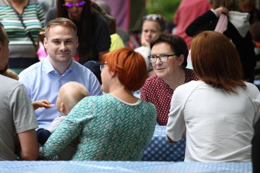 Dwóch doradców Kopacz nabiło rachunki na 147 tys. zł!