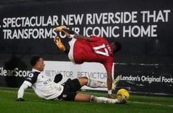 Manchester United pokonał Fulham i wrócił na fotel lidera