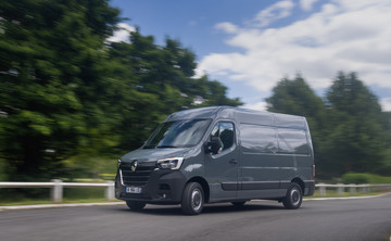 RENAULT Master