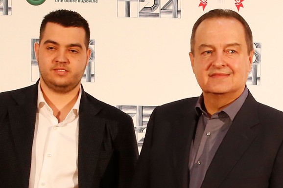 "MOGLO JE DA GA NEMA" Sin Ivice Dačića o zdravstvenom stanju oca: "To su teški trenuci za porodicu, nadamo se najboljem" (Video)