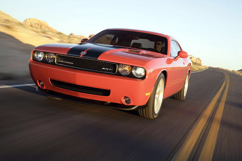 Chicago 2008: Dodge Challenger SRT8 w akcji (video)