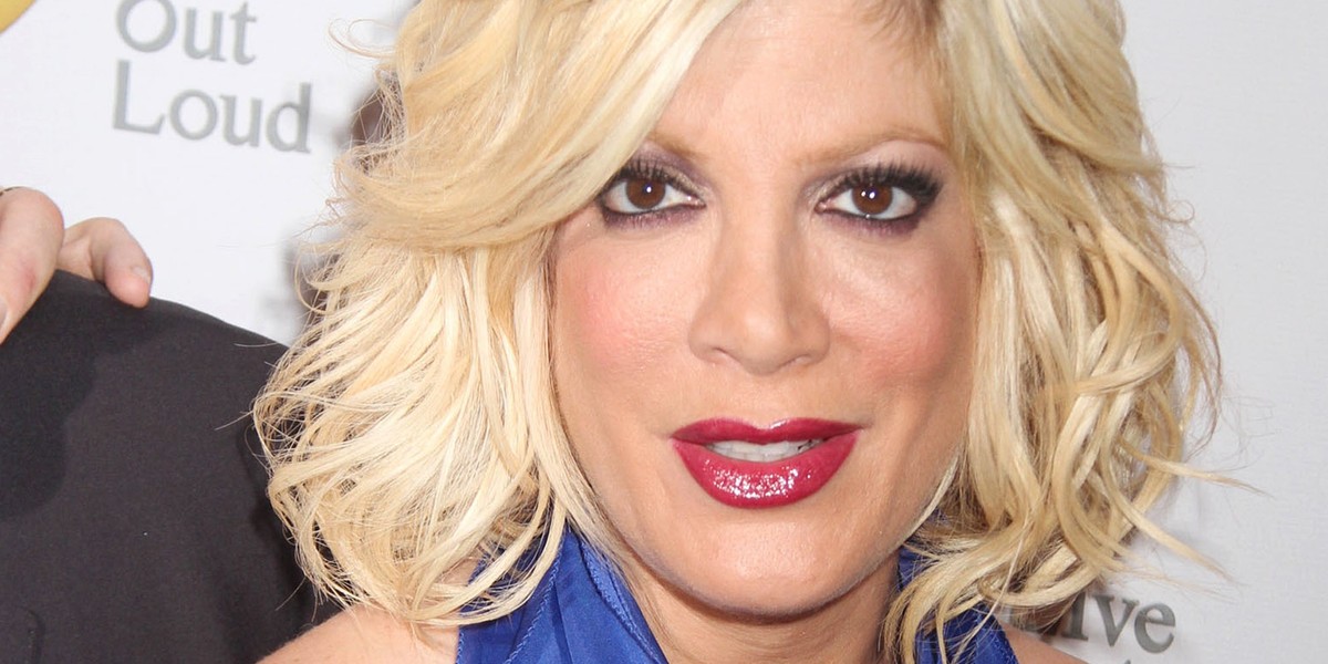 Tori Spelling zapewnia, że nie jest bogata, ale nie jest też spłukana.