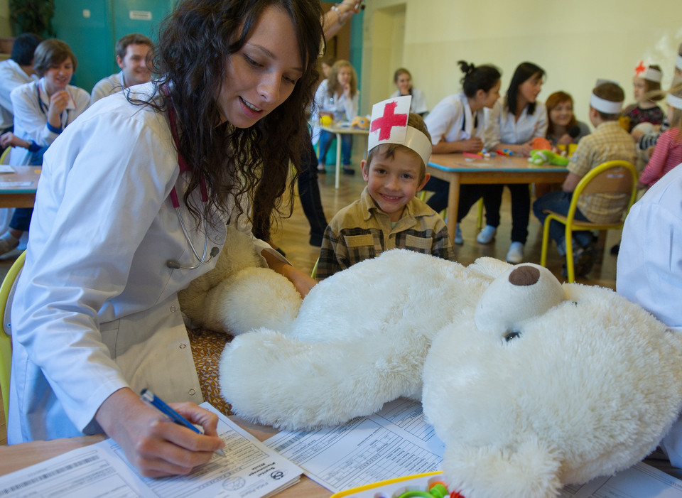 Zabawa "Szpital pluszowego misia"