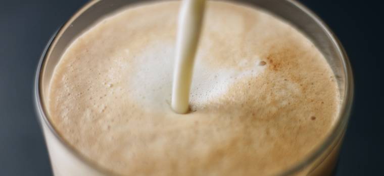 Spieniacze do mleka - prosty i tani sposób na pyszną domową kawę