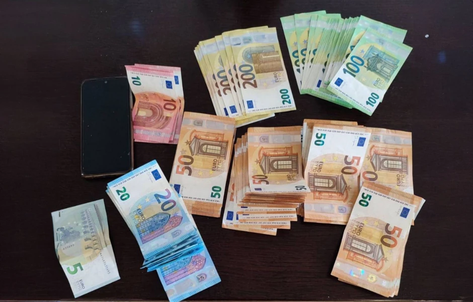 17 osoba uhapšeno zbog prodaje lažnih diploma