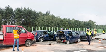 Tir zderzył się z osobówkami. Są ranni!