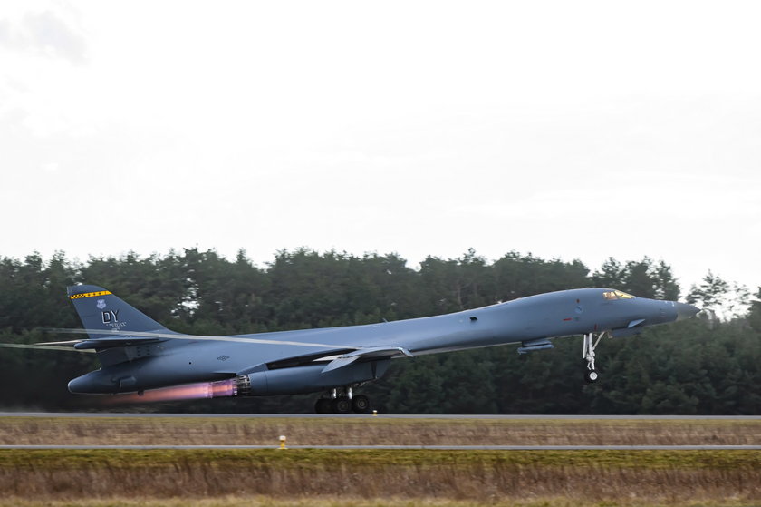 Powidz. Bombowiec B-1B nie gasił nawet silnika