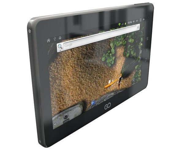 Goclever Tab A73 (300 zł)
Tablet z systemem operacyjnym Android 2.3 oraz wyświetlaczem o przekątnej 7 cali i rozdzielczości 800 x 480 pikseli. Wyposażony w procesor ARM Cortex A8 1.0 GHz.