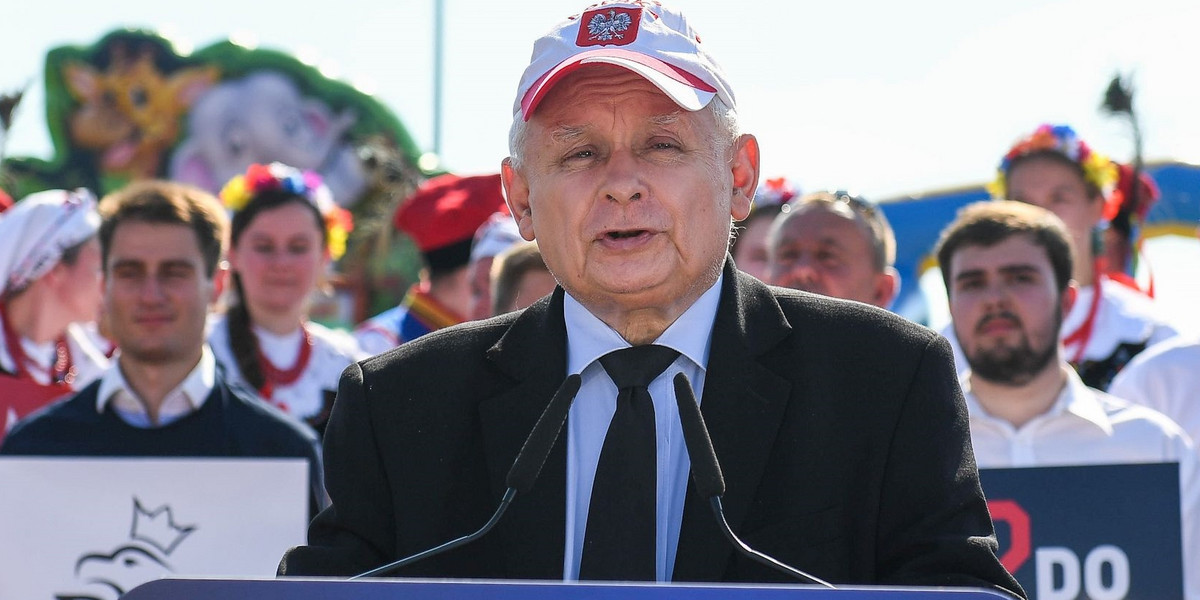 Jarosław Kaczyński na pikniku w  Woli Rzędzińskiej.