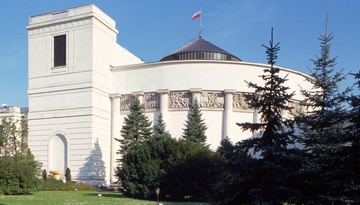 KO i PiS na czołowych pozycjach. Reszta? Same niespodzianki [SONDAŻ]