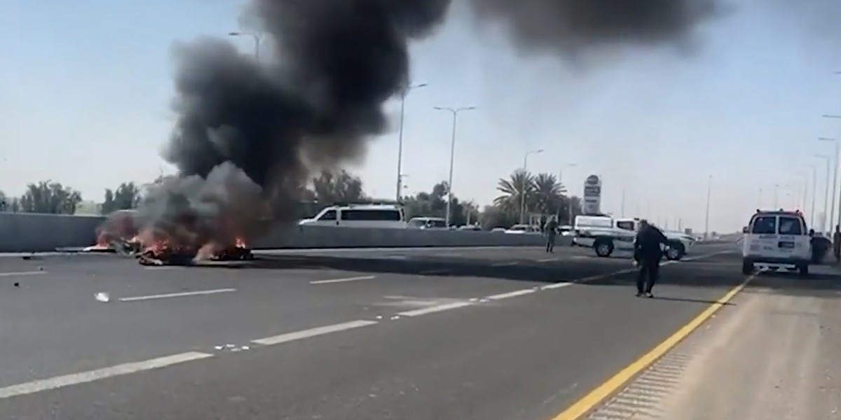 Na autostradzie w Izraelu rozbił się samolot. 