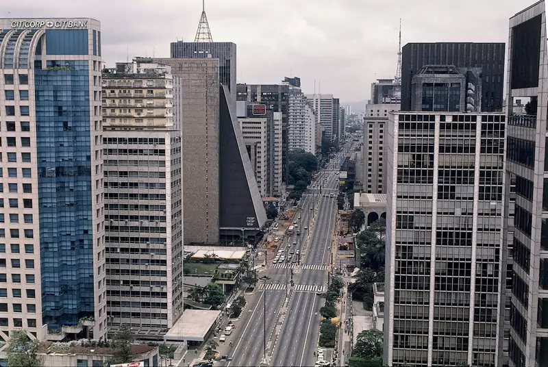 W Sao Paulo nie znajdziemy żadnej reklamy wielopowierzchniowej